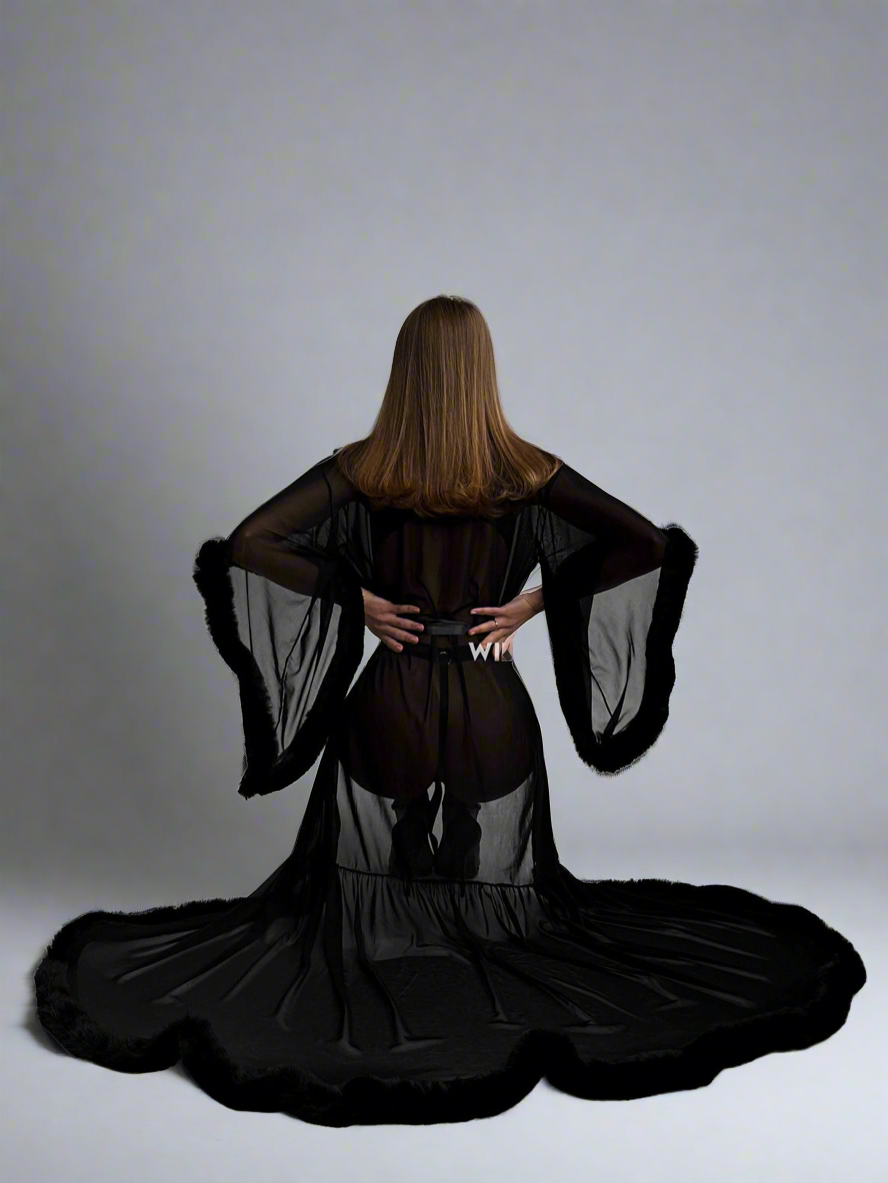 WILN Burlesque Robe - Black